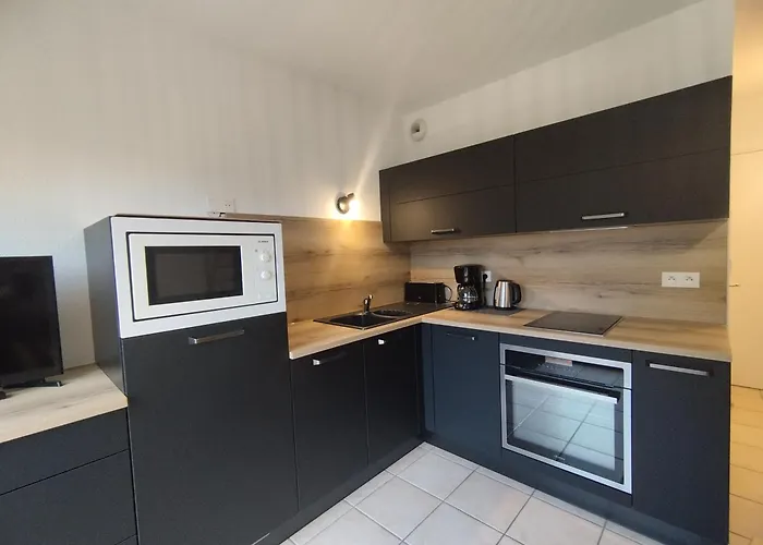 Plage A 300M - Appartement 4 Personnes - Parking Prive